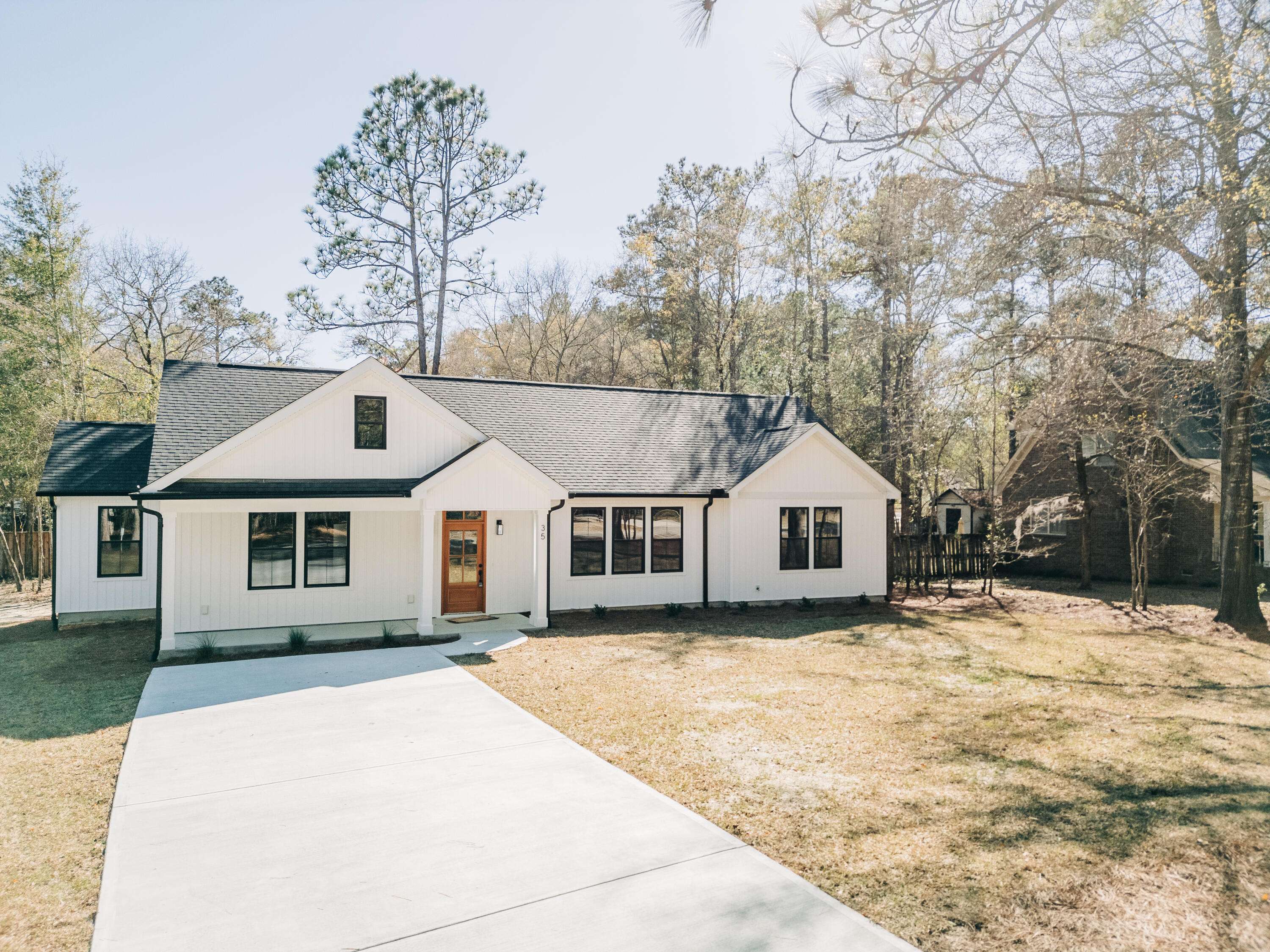 Walterboro, SC 29488,35 Devon Ct