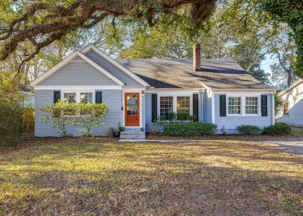 440 Magnolia Rd, Charleston, SC 29407