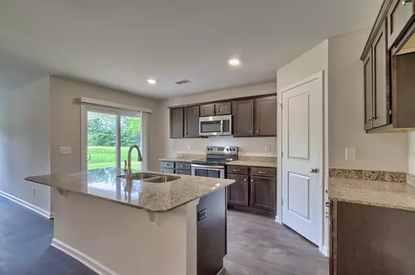 Gaston, SC 29053,422 Olive Grouse Ln