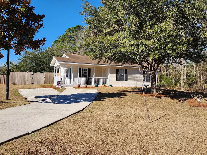 1111 Proverbs Ct, Johns Island, SC 29455