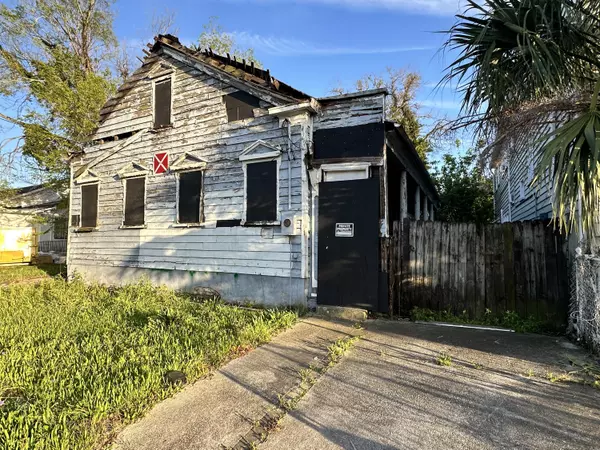 5 Allway St,  Charleston,  SC 29403