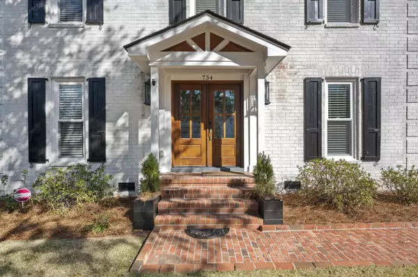 Mount Pleasant, SC 29464,734 Lakenheath Dr