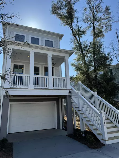 1145 Oak Bluff Ave, Charleston, SC 29492