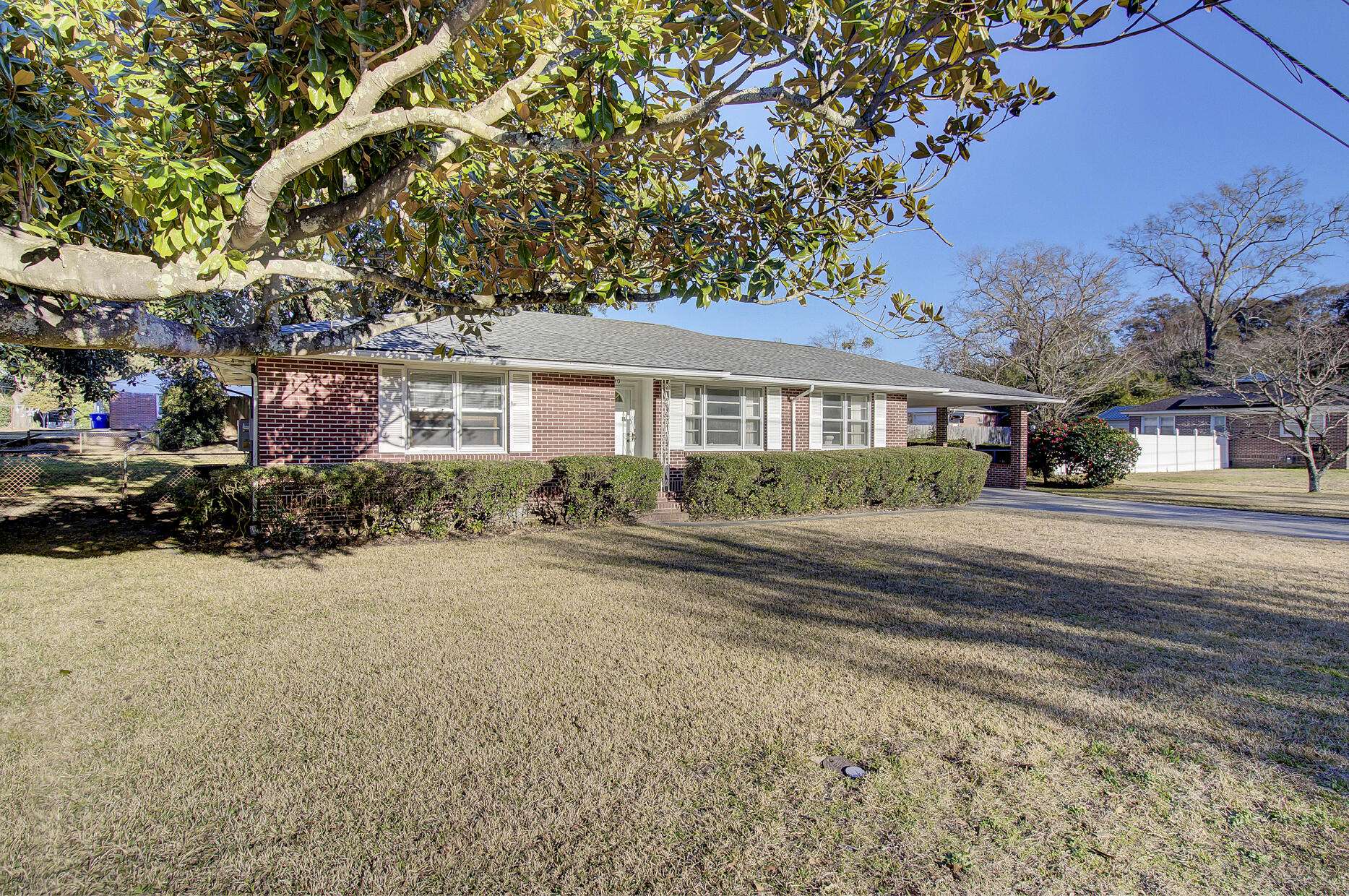 North Charleston, SC 29405,5040 Lancaster St