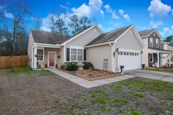 Ladson, SC 29456,9672 Godwin St