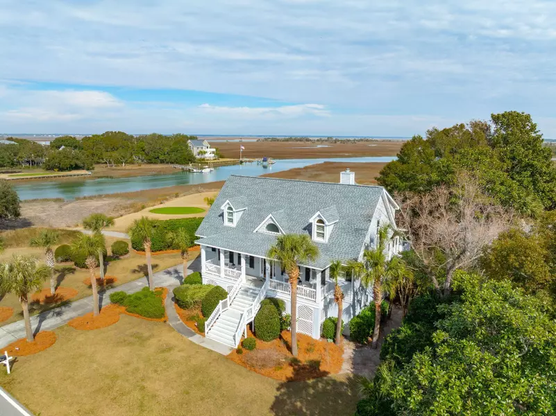 38 Morgan Creek Dr, Isle Of Palms, SC 29451