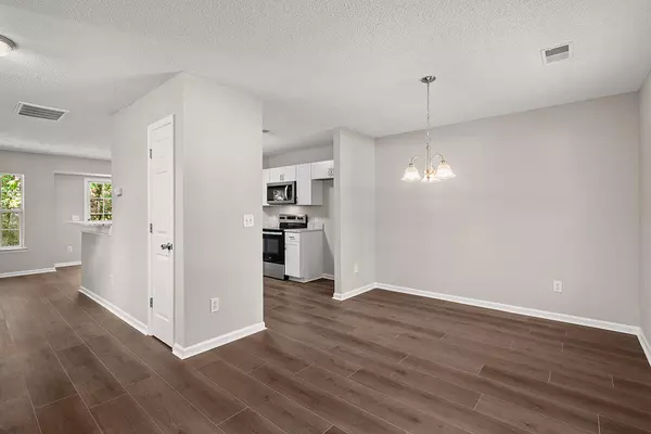 Summerville, SC 29485,240 Eagle Ridge Rd