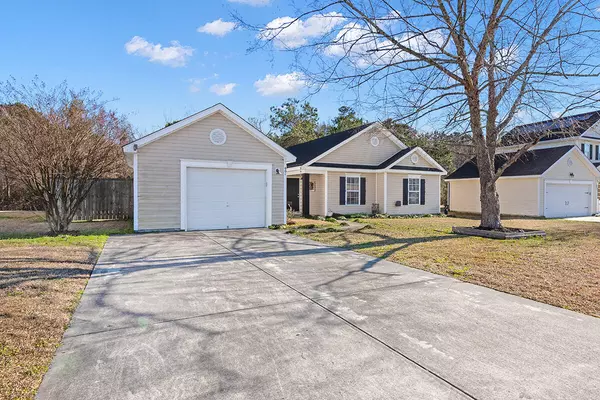 Summerville, SC 29485,601 Savannah River Dr