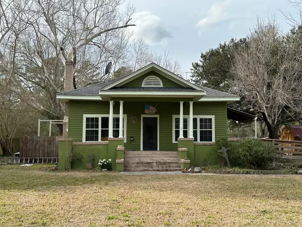 139 Schoolhouse Rd, Dorchester, SC 29437