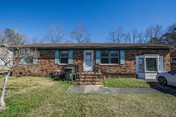 110 Wisteria Rd, Goose Creek, SC 29445