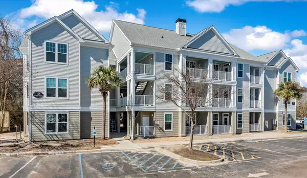 Charleston, SC 29492,130 River Landing Dr Dr #10106