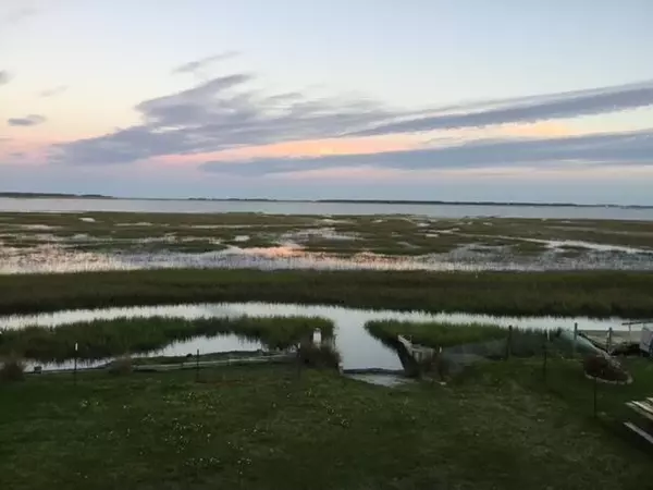 Mount Pleasant, SC 29466,1530 Periwinkle Dr