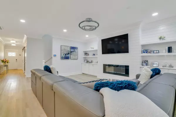 Goose Creek, SC 29445,104 N Gateshead Xing