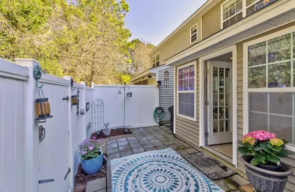 Summerville, SC 29483,305 Pond Pine Trl