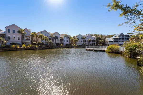 Seabrook Island, SC 29455,2426 Racquet Club Dr