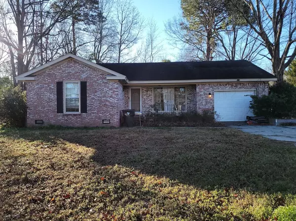 111 Saint James Blvd, Goose Creek, SC 29445