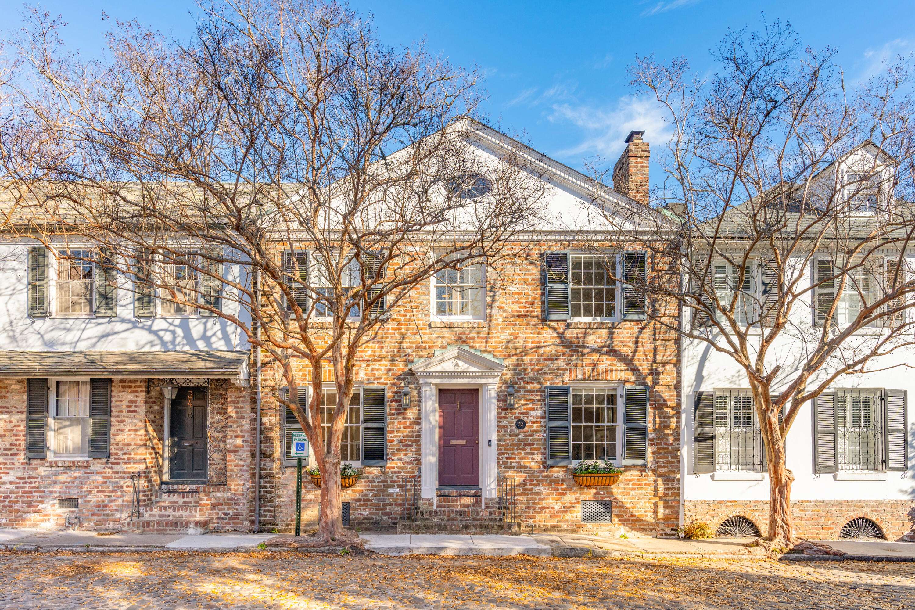 Charleston, SC 29401,32 N Adgers Wharf