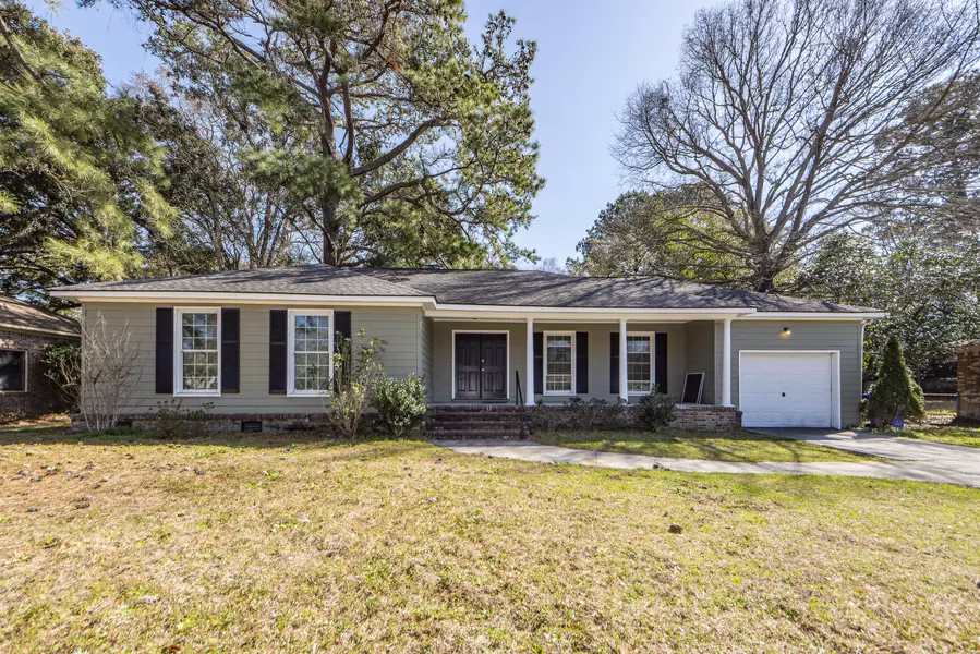 1054 Renwood Dr, Charleston, SC 29412