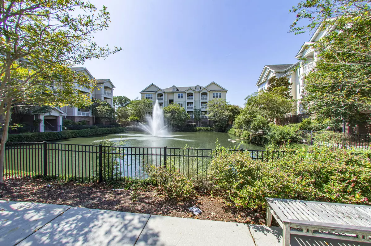 Charleston, SC 29414,2244 Ashley Crossing Drive #236