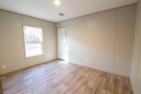 Moncks Corner, SC 29461,622 Flatbush Ln