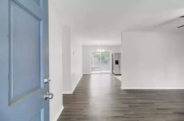 Charleston, SC 29407,1614 Pinecrest Rd