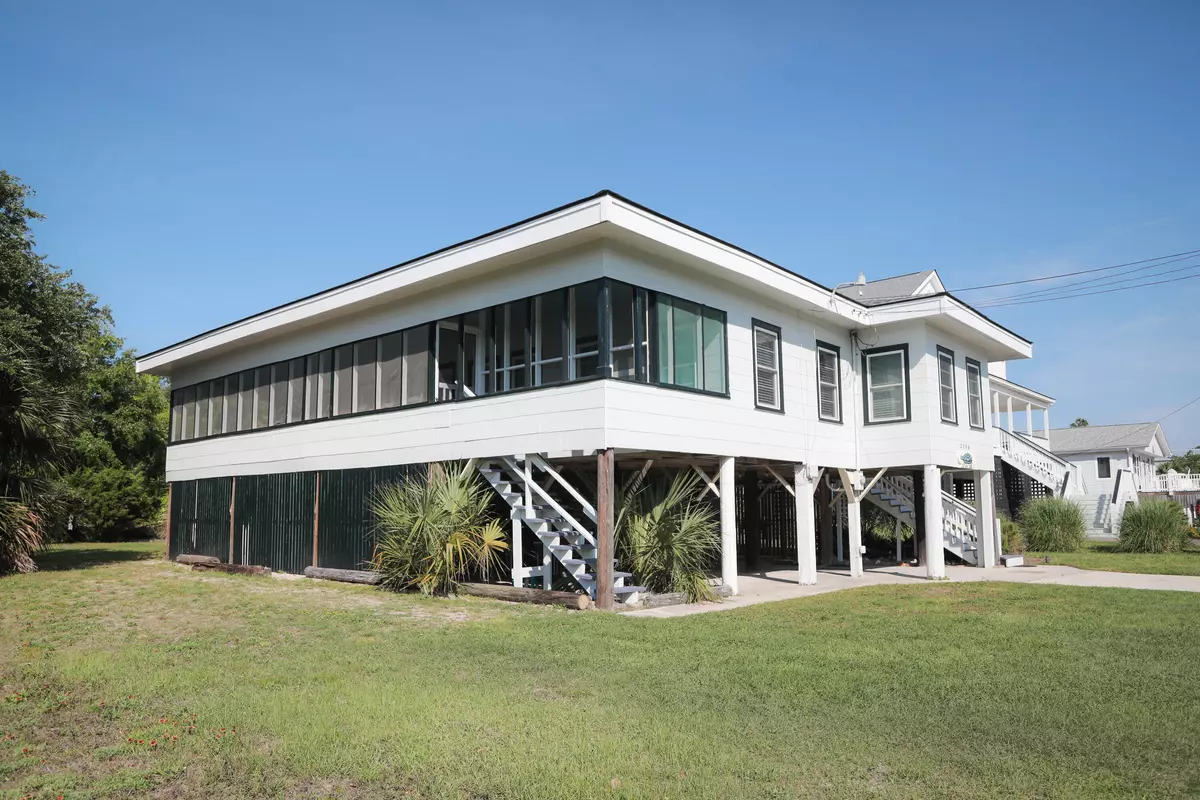 Edisto Island, SC 29438,2506 Holmes St