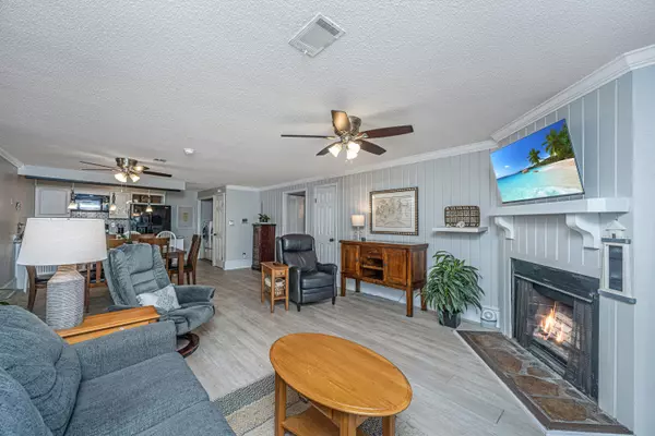 Edisto Island, SC 29438,253 Sea Cloud Cir