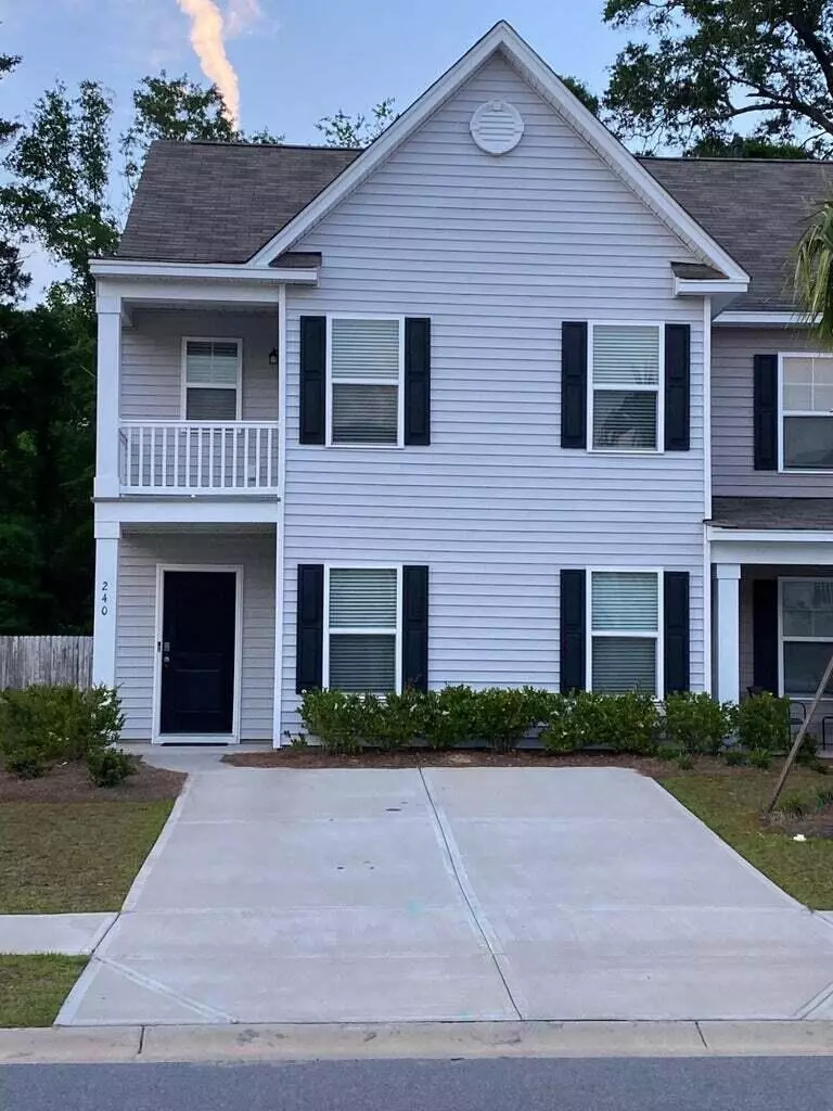 Summerville, SC 29485,240 Spencer Circle Cir