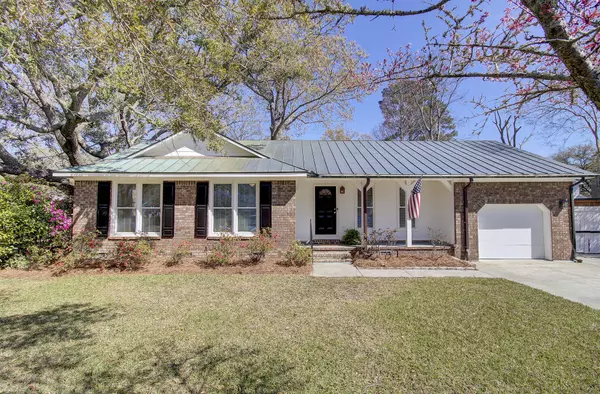 2476 Sylvan Shores Dr, Charleston, SC 29414