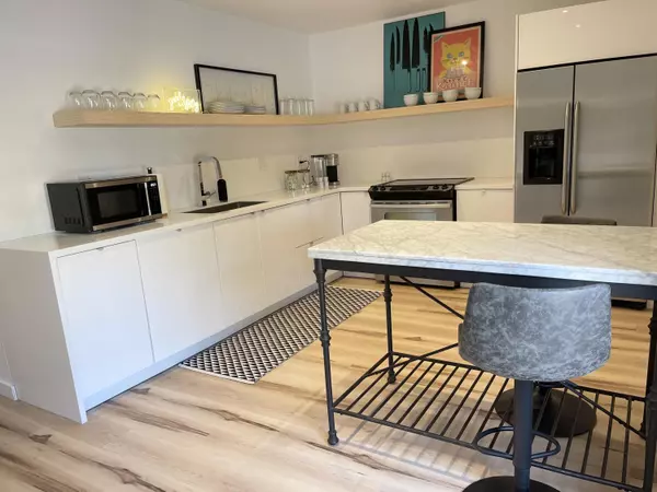 Mount Pleasant, SC 29464,749 Williamson Dr