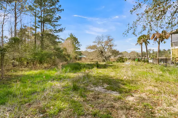 Charleston, SC 29414,1864 Fruitwood Avenue