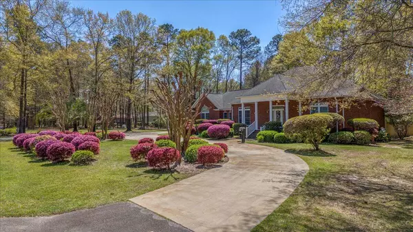 Santee, SC 29142,210 Pinewood Dr