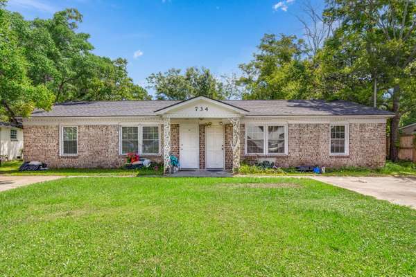 734 Deene St, James Island, SC 29412