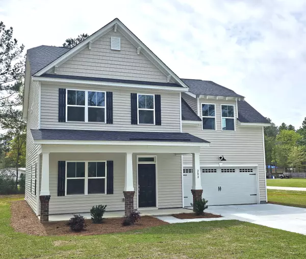 208 Swanson Drive Dr, Summerville, SC 29483