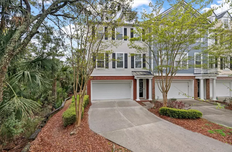 171 Palm Cove Way, Mount Pleasant, SC 29466