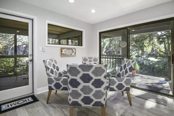 Kiawah Island, SC 29455,4511 Park Lake Dr