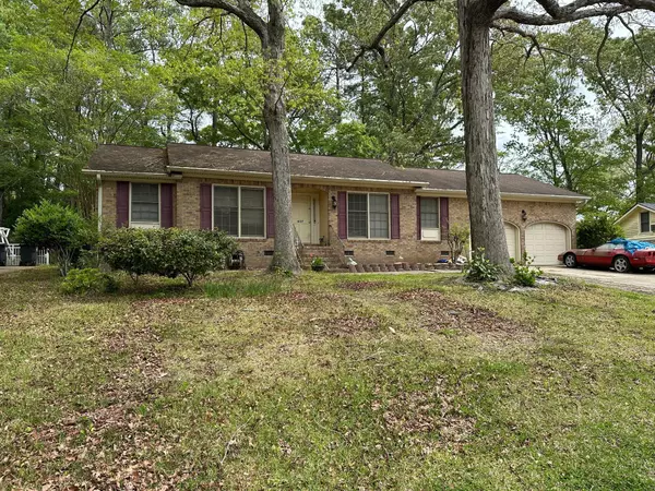 407 Red Fox Run, Summerville, SC 29485