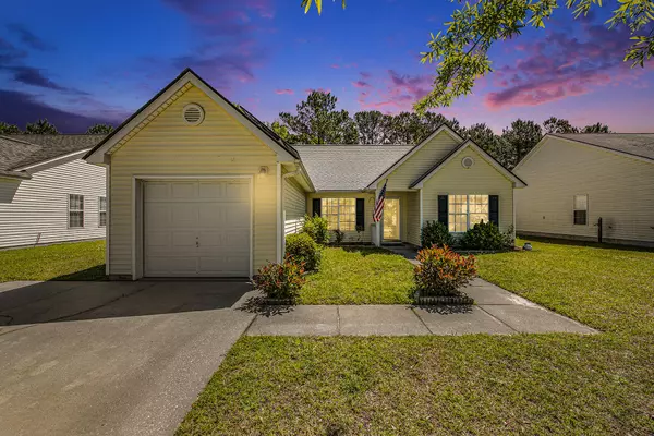 126 Dovetail Cir, Summerville, SC 29483