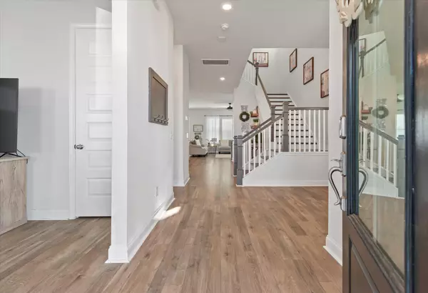 Summerville, SC 29485,131 Country Gate Ln