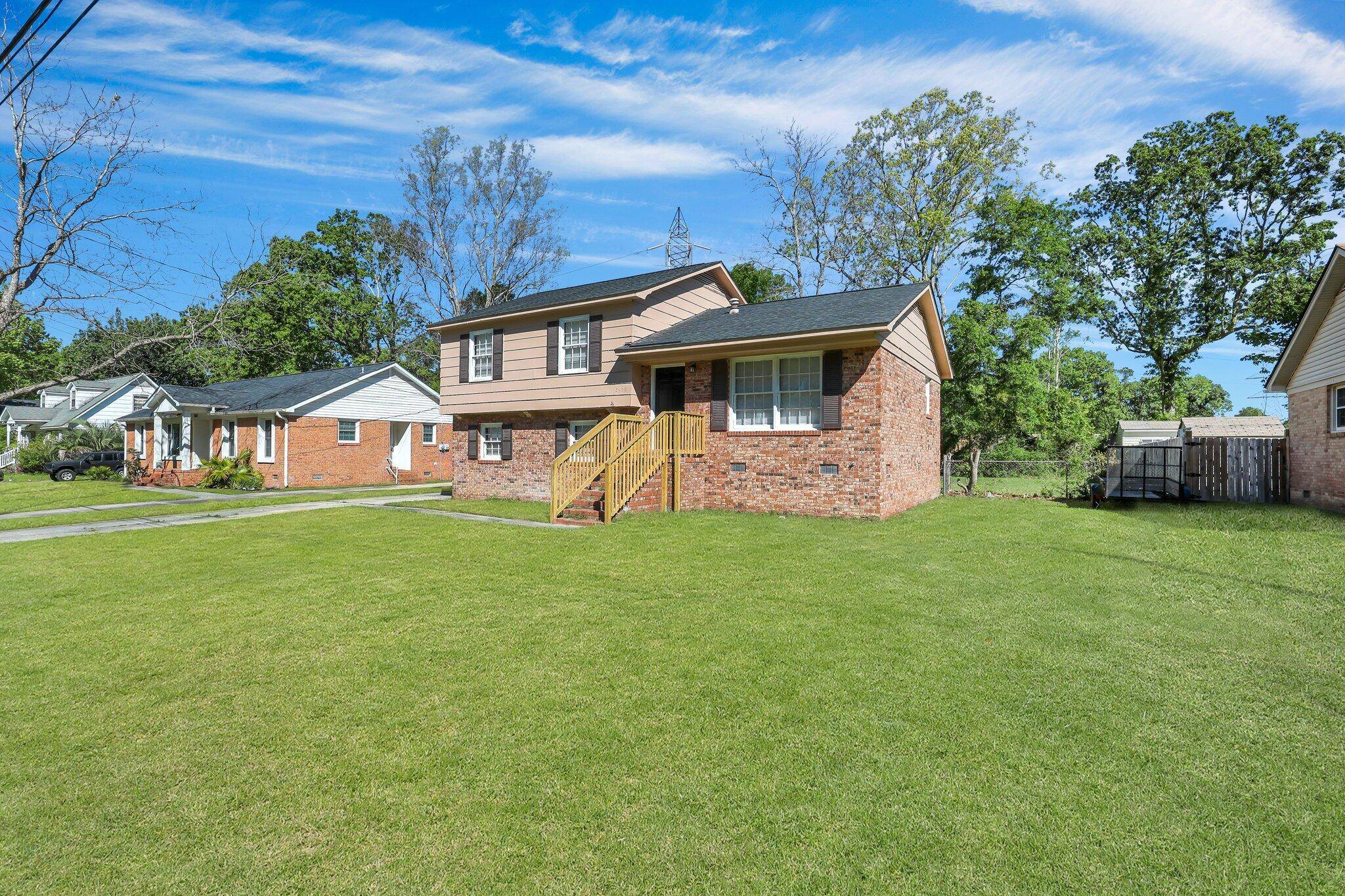 North Charleston, SC 29420,3428 Plaza Ln