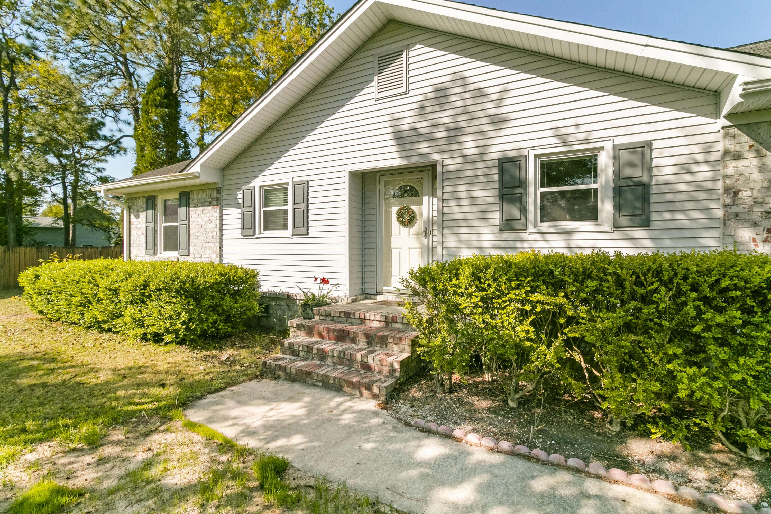 Summerville, SC 29486,112 Brevard Ct