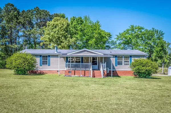 1364 Morello Rd, Manning, SC 29102