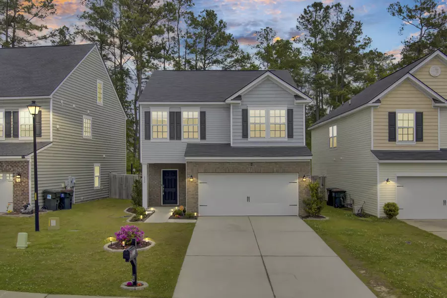 224 Lazy River Ln, Moncks Corner, SC 29461