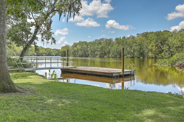 9450 Savannah Hwy,  Adams Run,  SC 29426