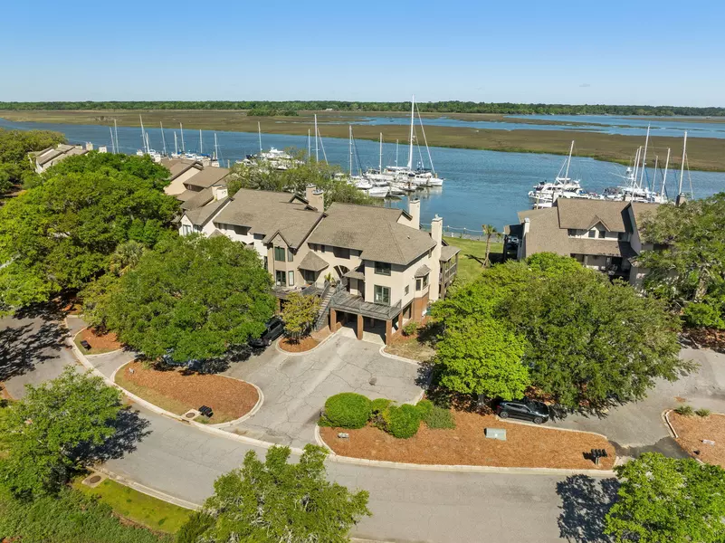 1934 Marsh Oak Ln, Seabrook Island, SC 29455