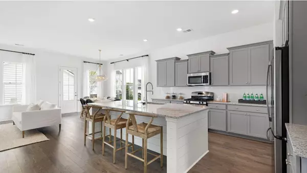 Summerville, SC 29486,226 Witherspoon St
