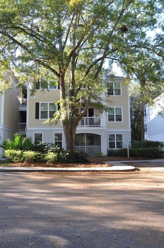 Johns Island, SC 29455,60 Fenwick Hall Allee #221