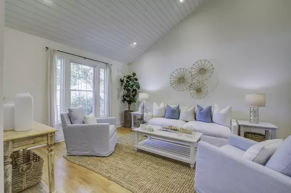 Mount Pleasant, SC 29466,1376 Downsberry Dr