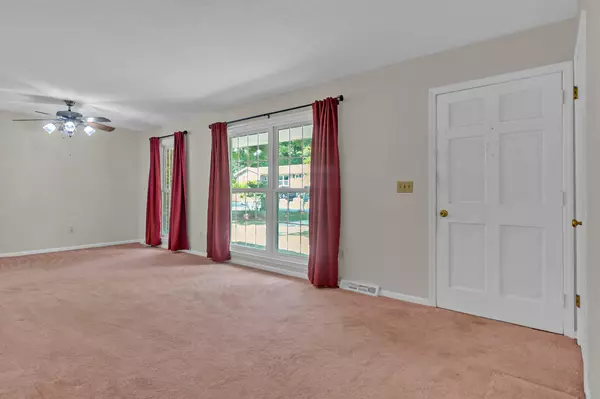 Summerville, SC 29485,202 Jimbo Rd