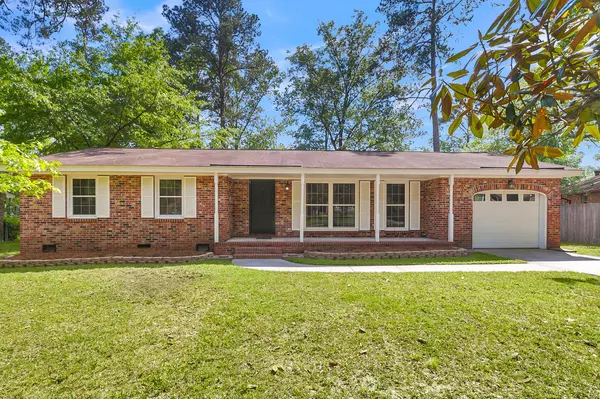202 Jimbo Rd, Summerville, SC 29485